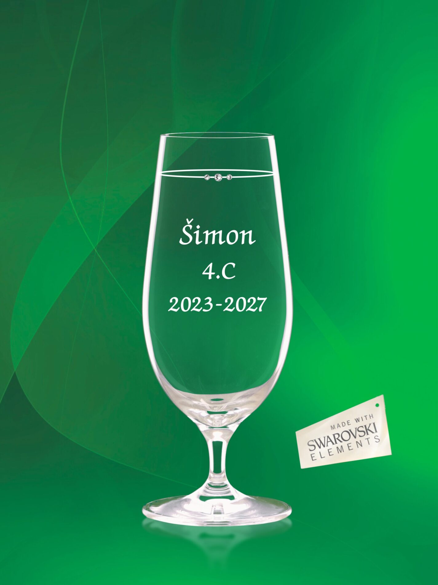 Detailné gravírovanie na poháre na stužkovú pre maturantov